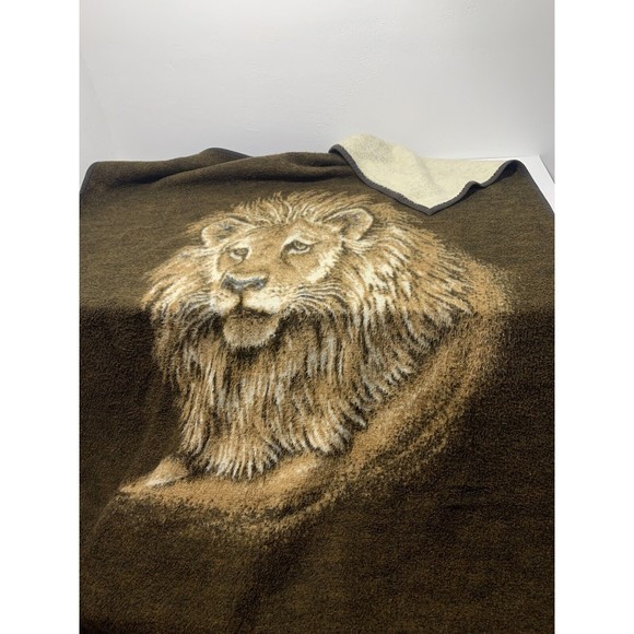 Biederlack Bedding Vintage Biederlack Soft Acrylic Lion Blanket